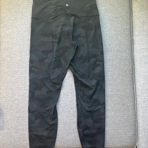 Wunder Train High-Rise Tight 25’’